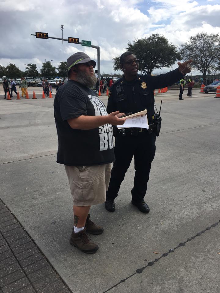 Bobby McCreery setting up with Houston PD